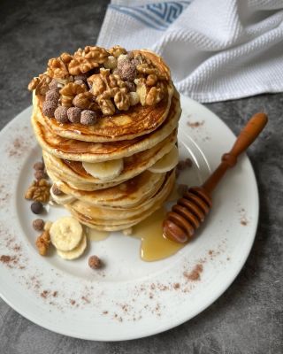 🥞 Čas na lívance 🥞 Máte chuť na něco rychlého, nadýchaného a sladkého? Tady je náš tip: jednoduché lívance podle...