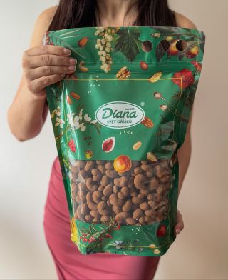 SOUTĚŽ o XXL balení ořechů v polevách. 💛 Rozhodli jsme se, že dva z vás odměníme XXL balením ořechů v polevách. ☀️...